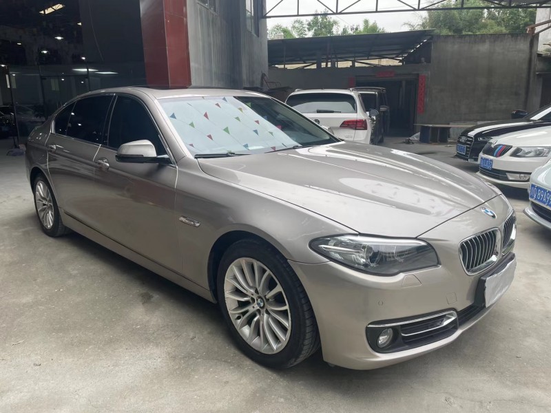 成都16年宝马5系7