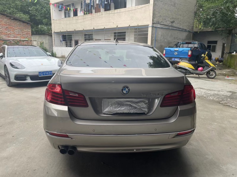 成都16年宝马5系1