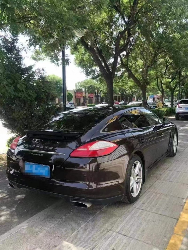 泰安12年保時捷帕拉梅拉7