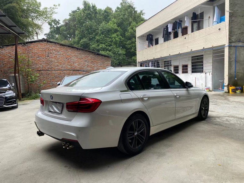 成都16年宝马3系3