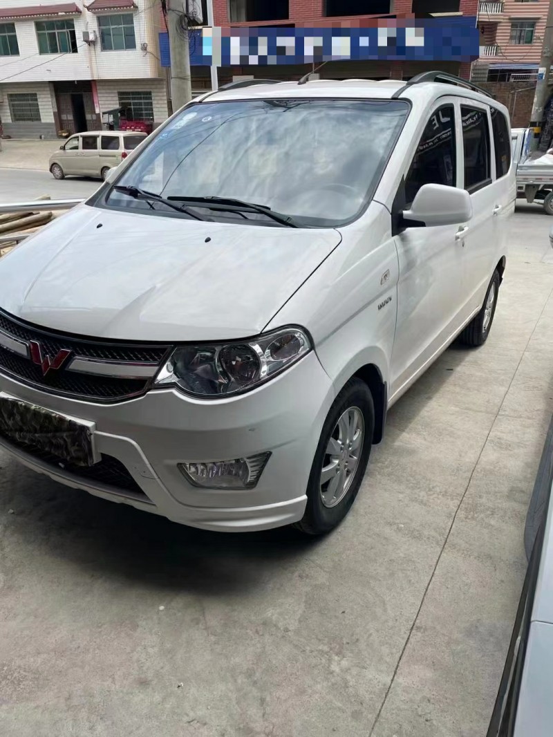 邵陽18年五菱汽車榮光2