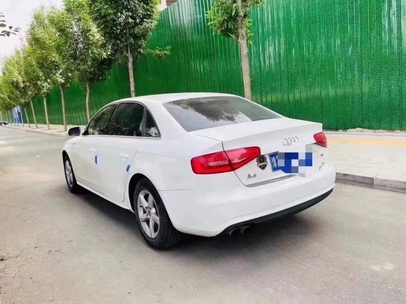 北京14年奧迪A4L8