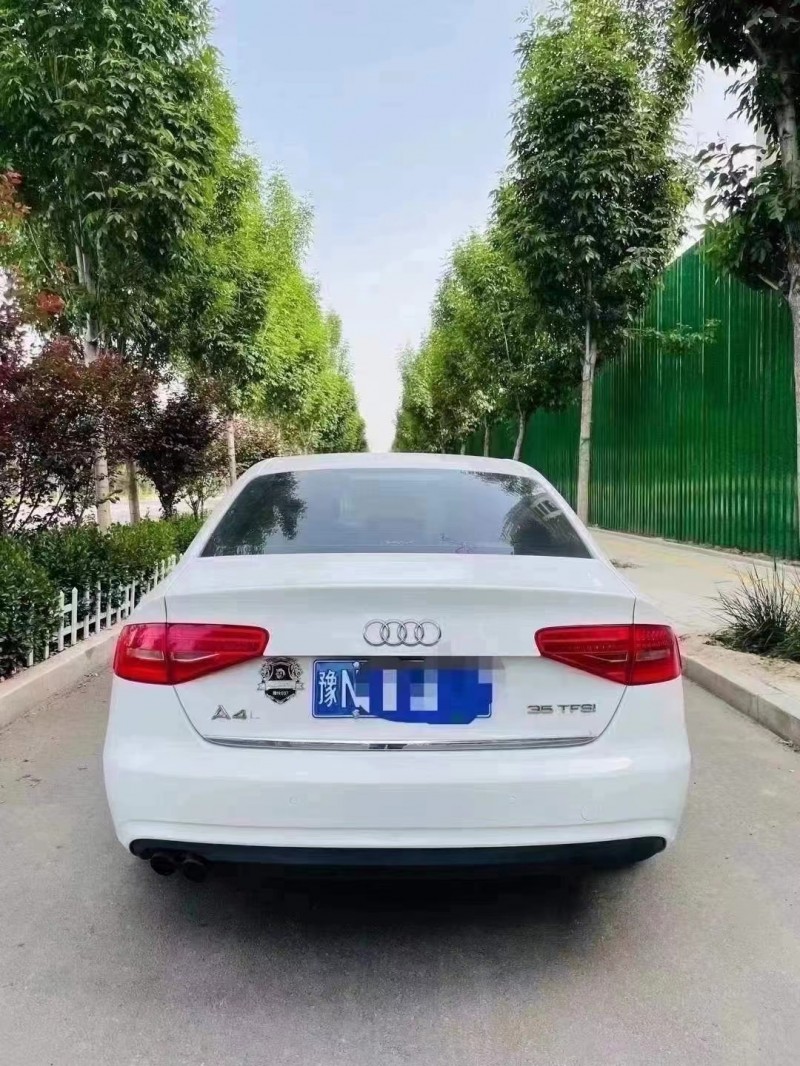 北京14年奧迪A4L9