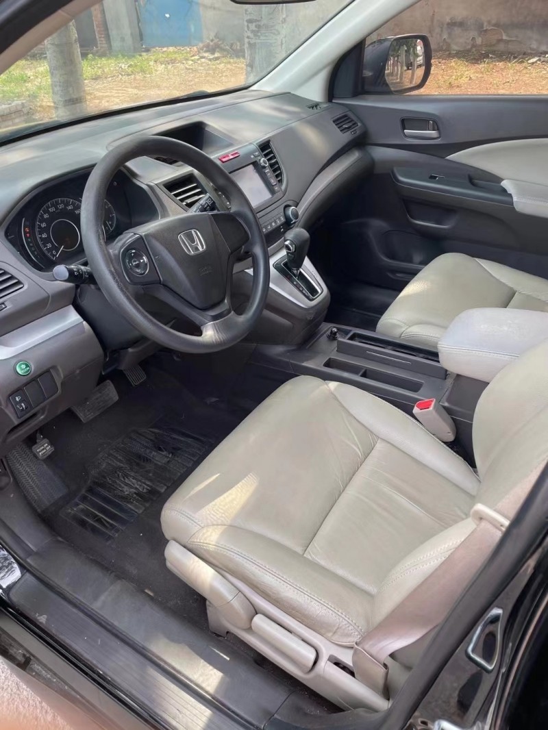 潍坊13年本田CR-V3