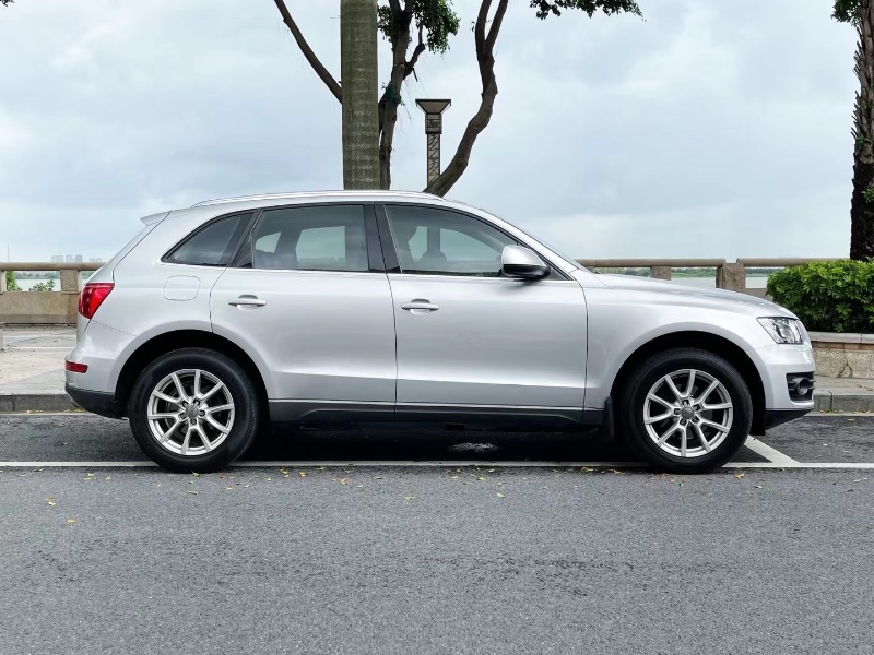 佛山12年奥迪Q56