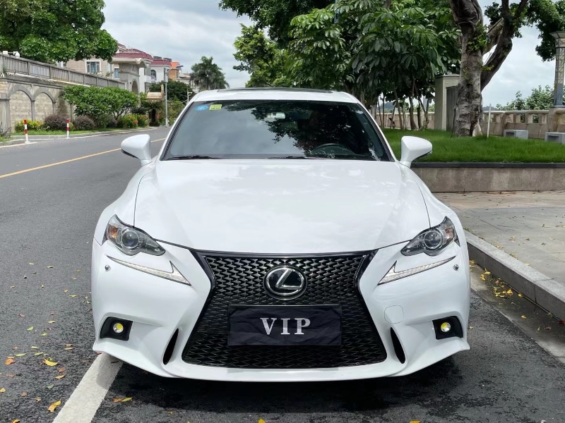 佛山16年雷克萨斯IS9