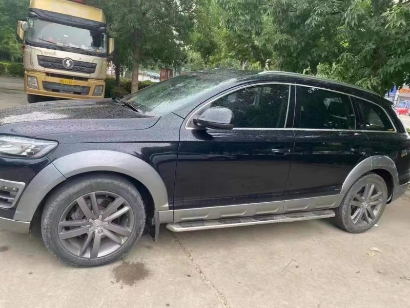 济宁12年奥迪Q77