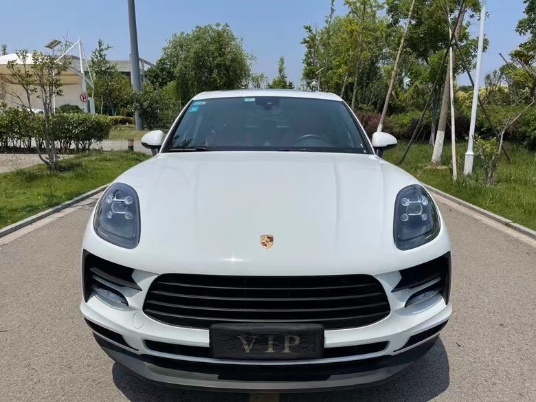 盐城20年保时捷Macan1