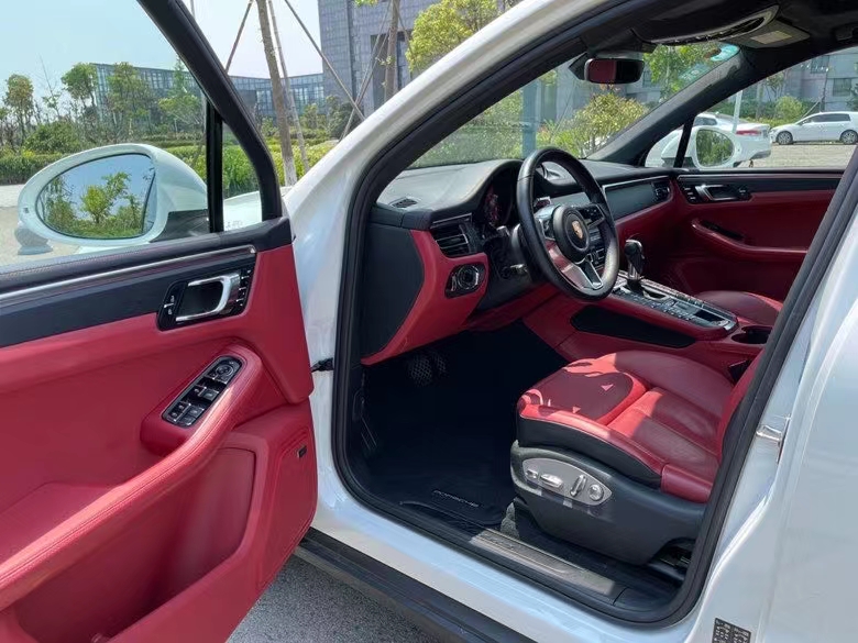 盐城20年保时捷Macan4
