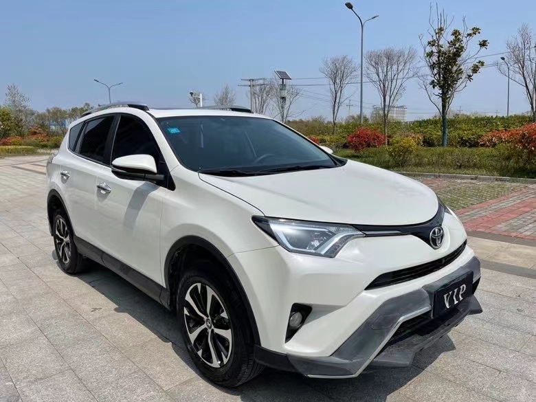 盐城17年丰田RAV4荣放2