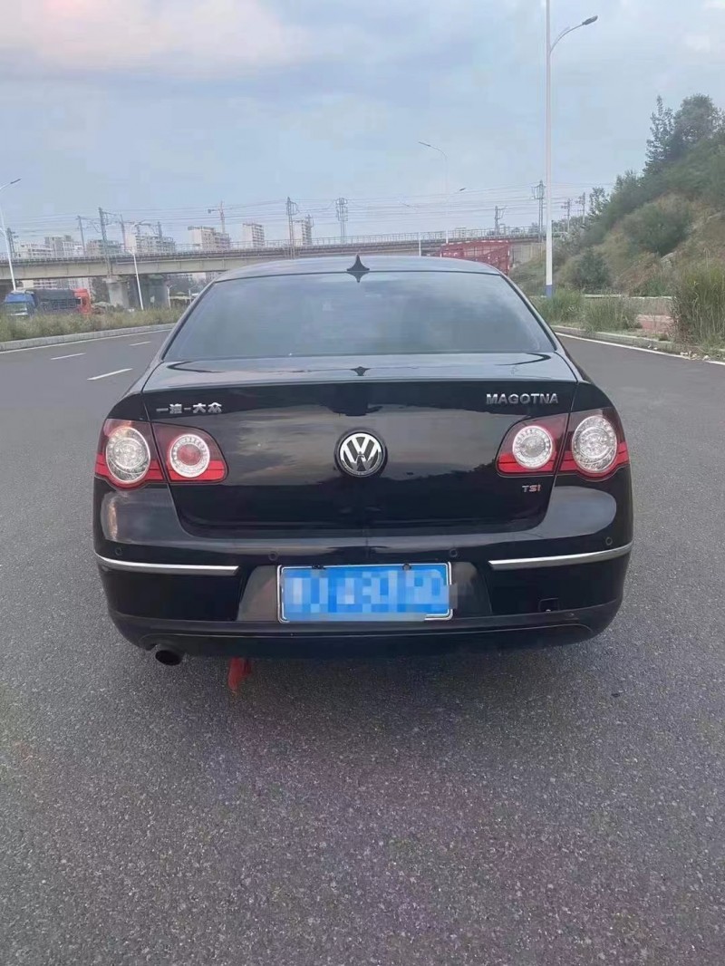 潍坊10年大众迈腾4
