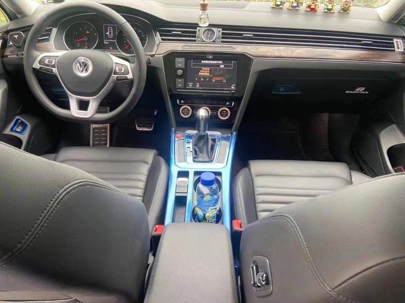 成都19年大众迈腾7