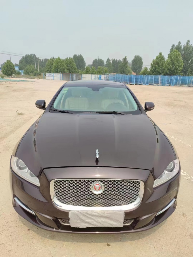 淄博14年捷豹XJ8