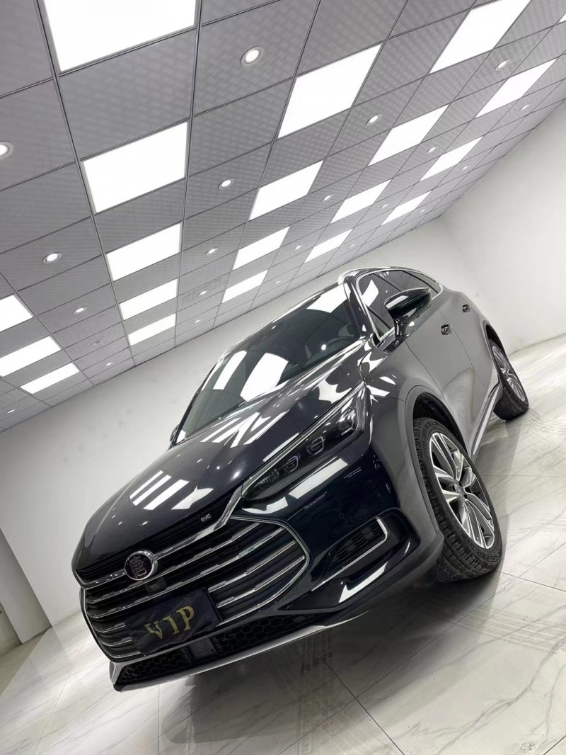 成都18年比亚迪唐2