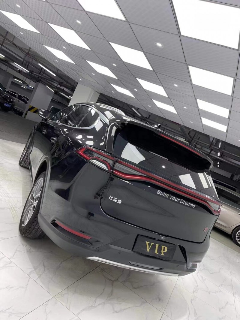 成都18年比亚迪唐8