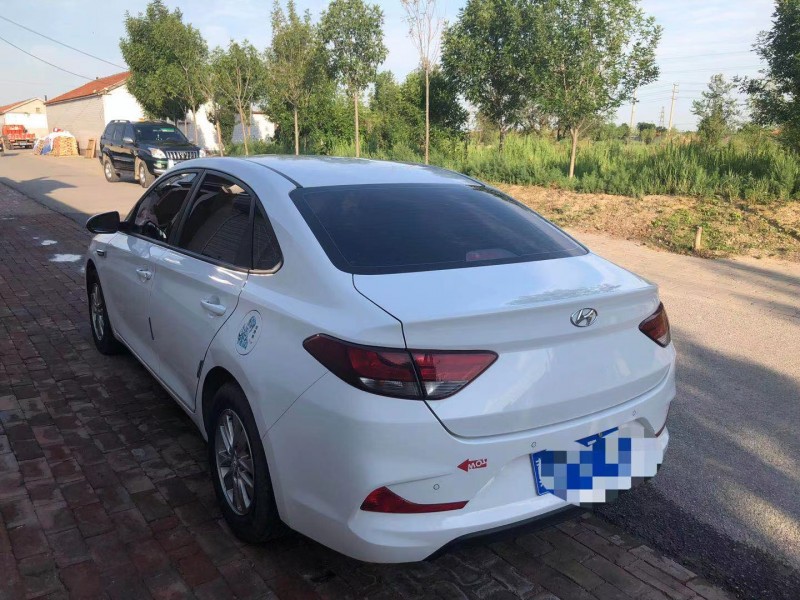 保定抵押车19年现代悦动出售