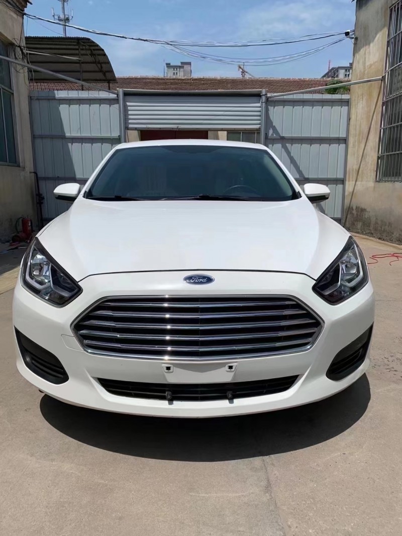 潍坊18年福特福睿斯9