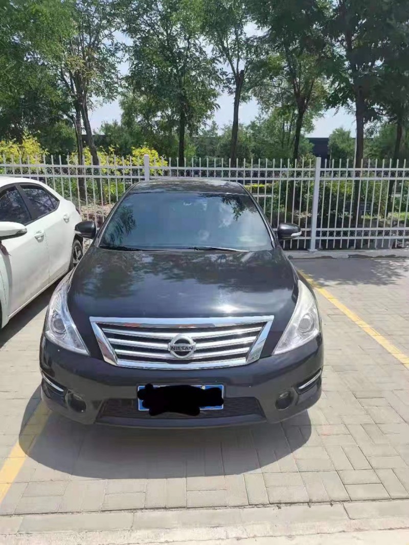 天津16年日產天籟1