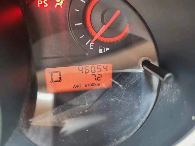 泰安16年日產軒逸3