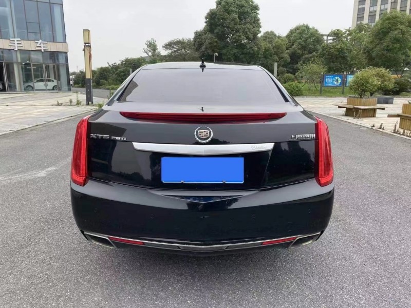 舟山16年凱迪拉克XTS9