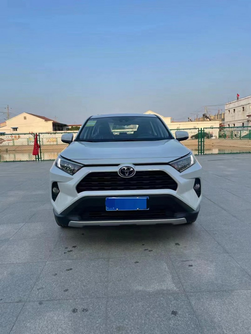唐山21年豐田RAV48