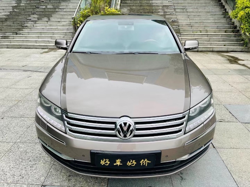 深圳13年大众辉腾9