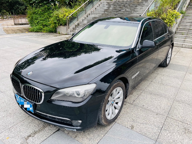 深圳10年宝马7系7