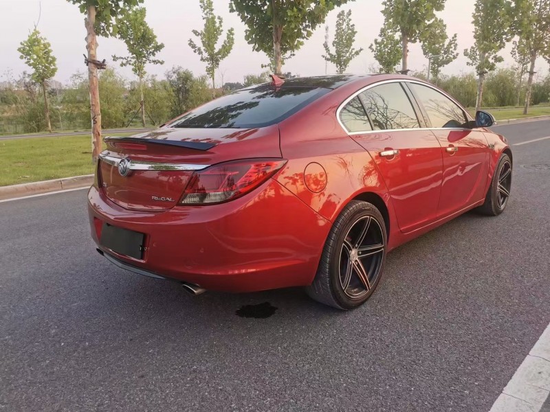 青岛11年别克君威2