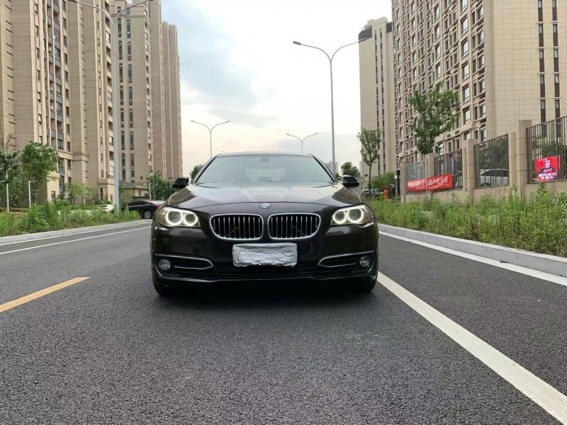 蘇州15年寶馬5系3