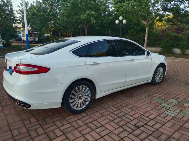 青岛16年福特蒙迪欧8