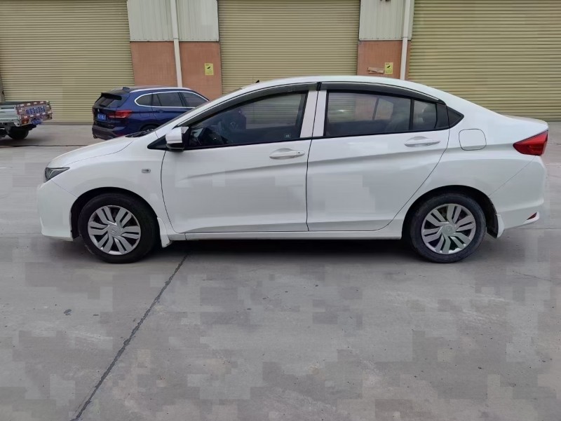 东莞16年本田锋范7