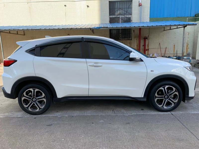 中山18年本田XR-V8