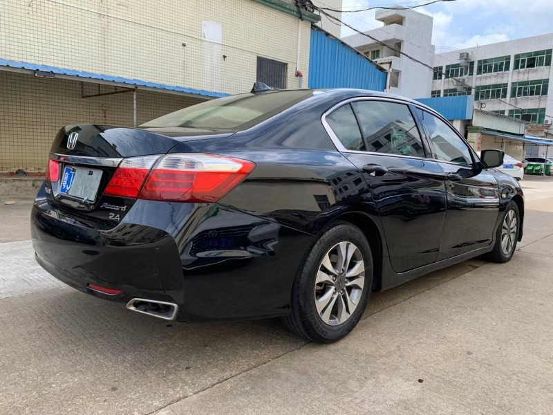 中山14年本田雅阁5