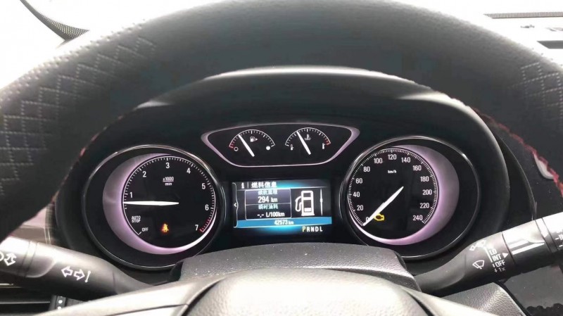 益阳18年别克昂科威4