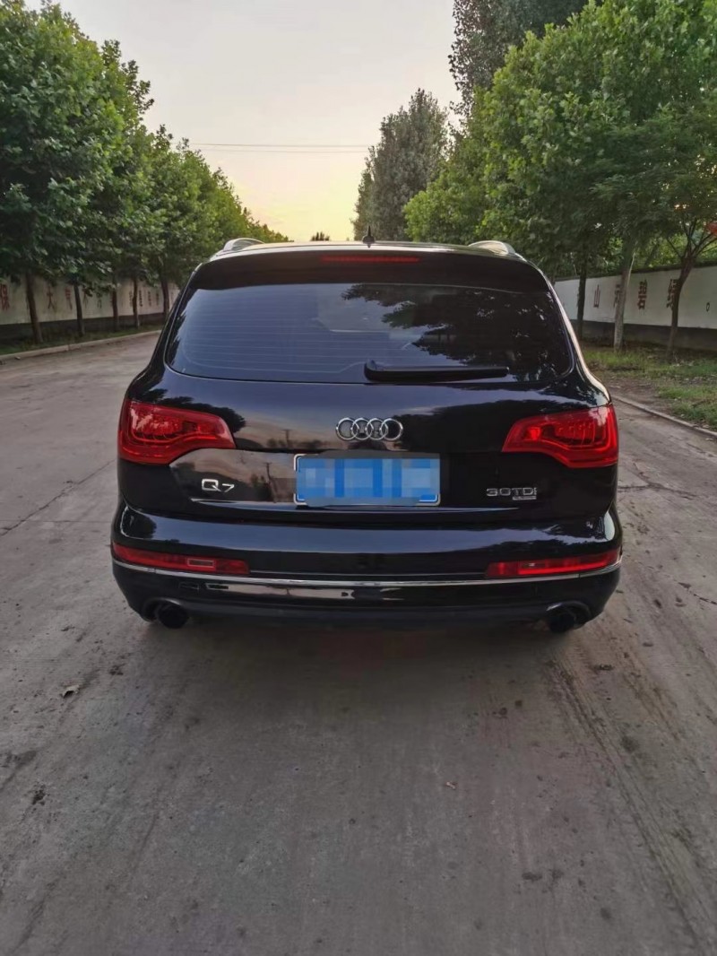 臨沂12年奧迪Q79