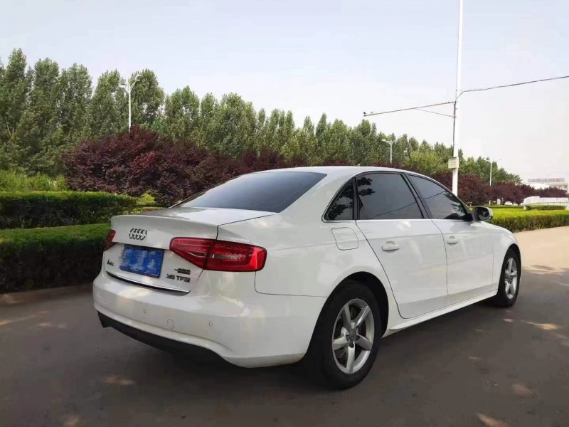 济宁15年奥迪A4L1