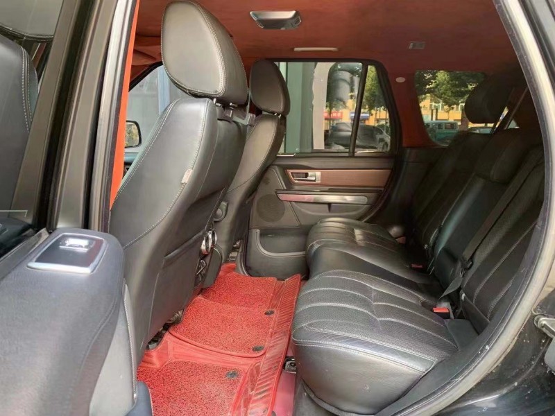 济宁11年路虎揽胜运动6