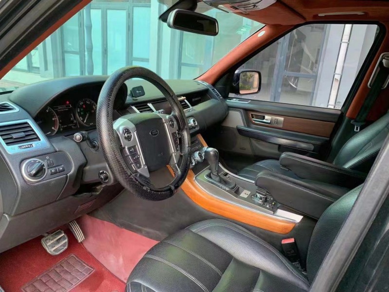 济宁11年路虎揽胜运动5