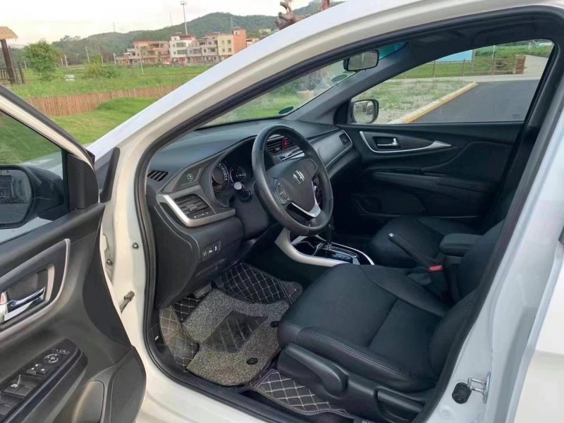 广州19年本田凌派8