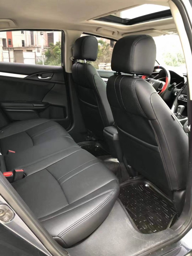 佛山17年本田思域7