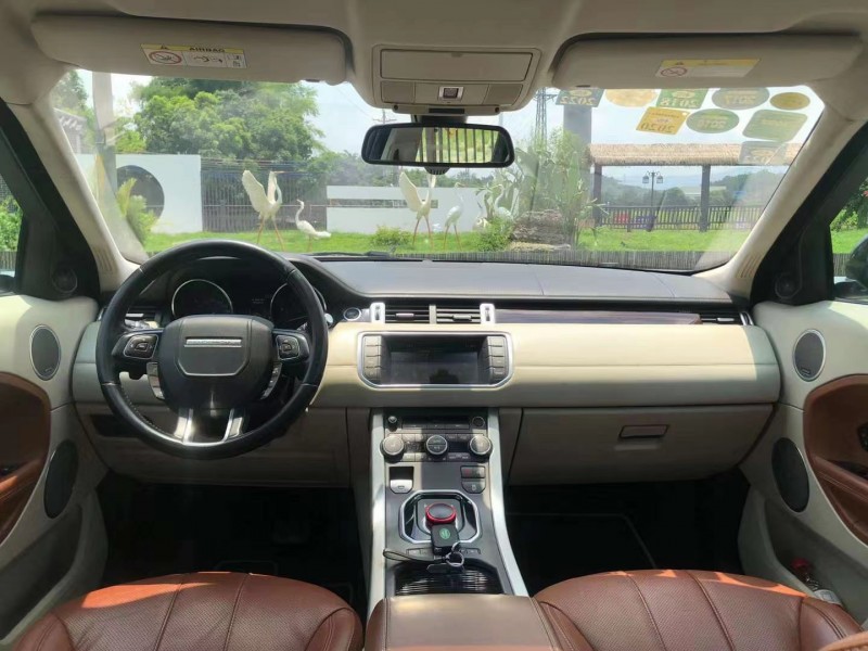 广州16年路虎极光1