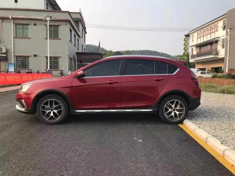 广州19年吉利S18