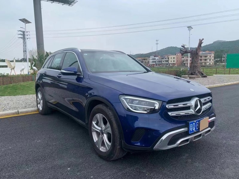 广州19年奔驰GLC7