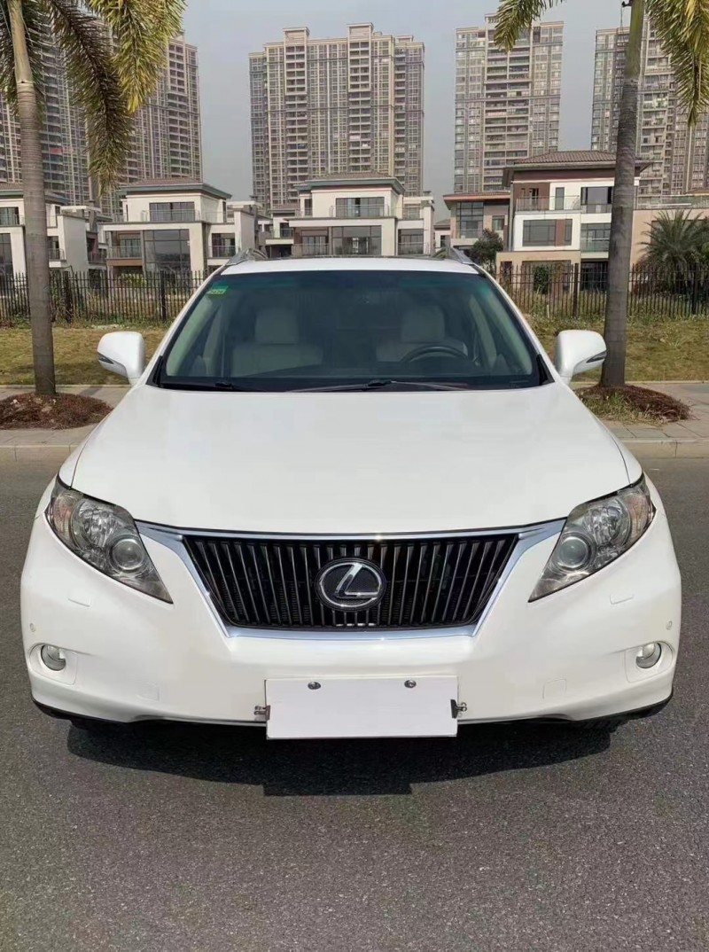 佛山10年雷克萨斯RX3