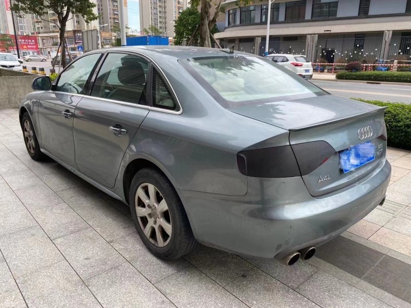 中山10年奥迪A4L4