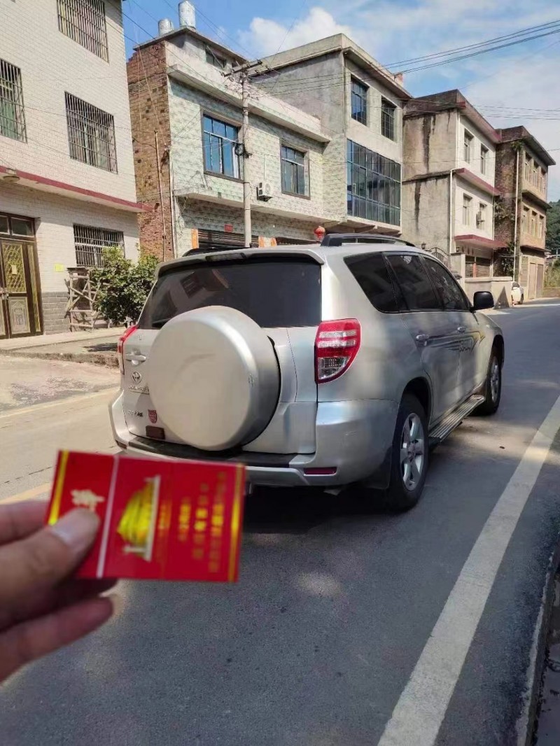 萍鄉11年豐田RAV42