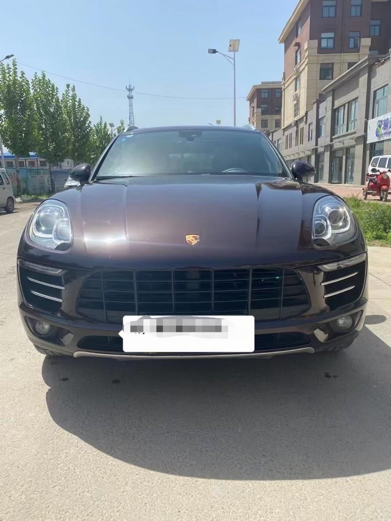 日照16年保時捷Macan7