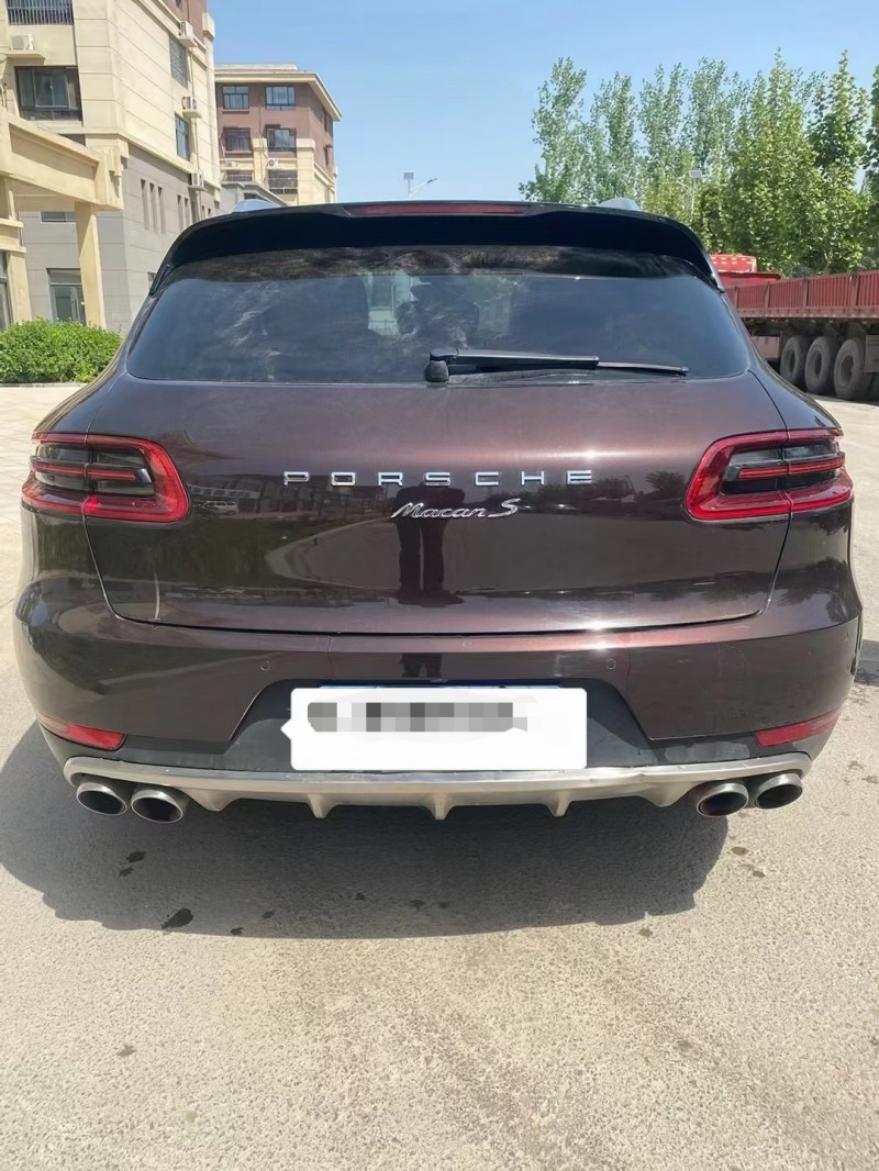 日照16年保時捷Macan2