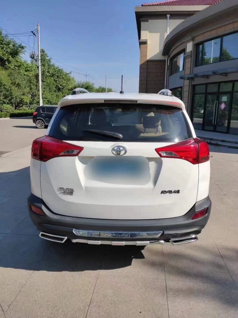 济宁13年丰田RAV4荣放9