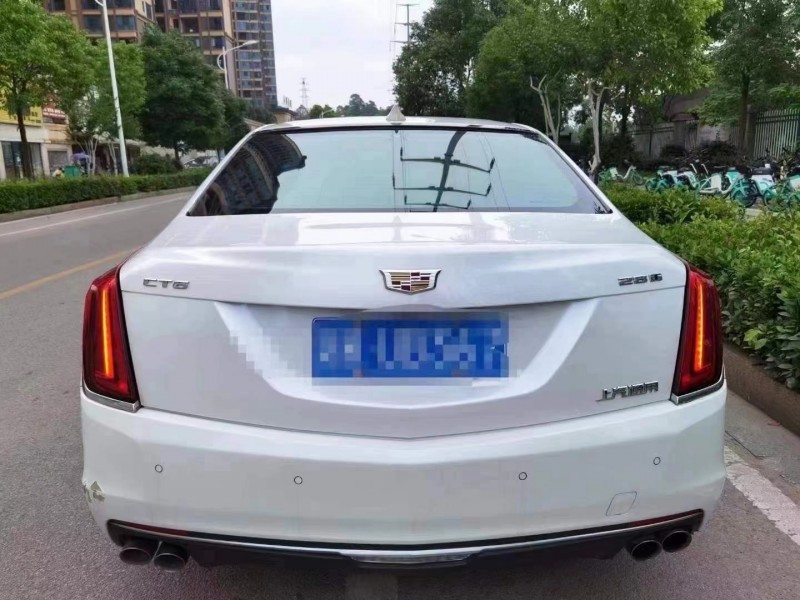 常德18年凱迪拉克CT68